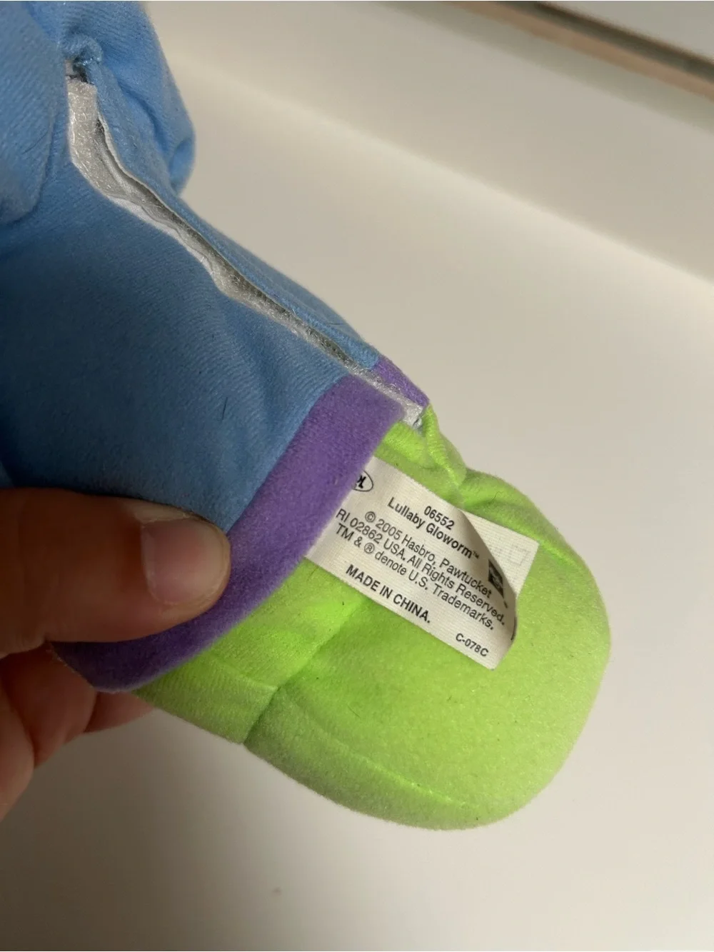 2005 Playskool Lullaby Gloworm